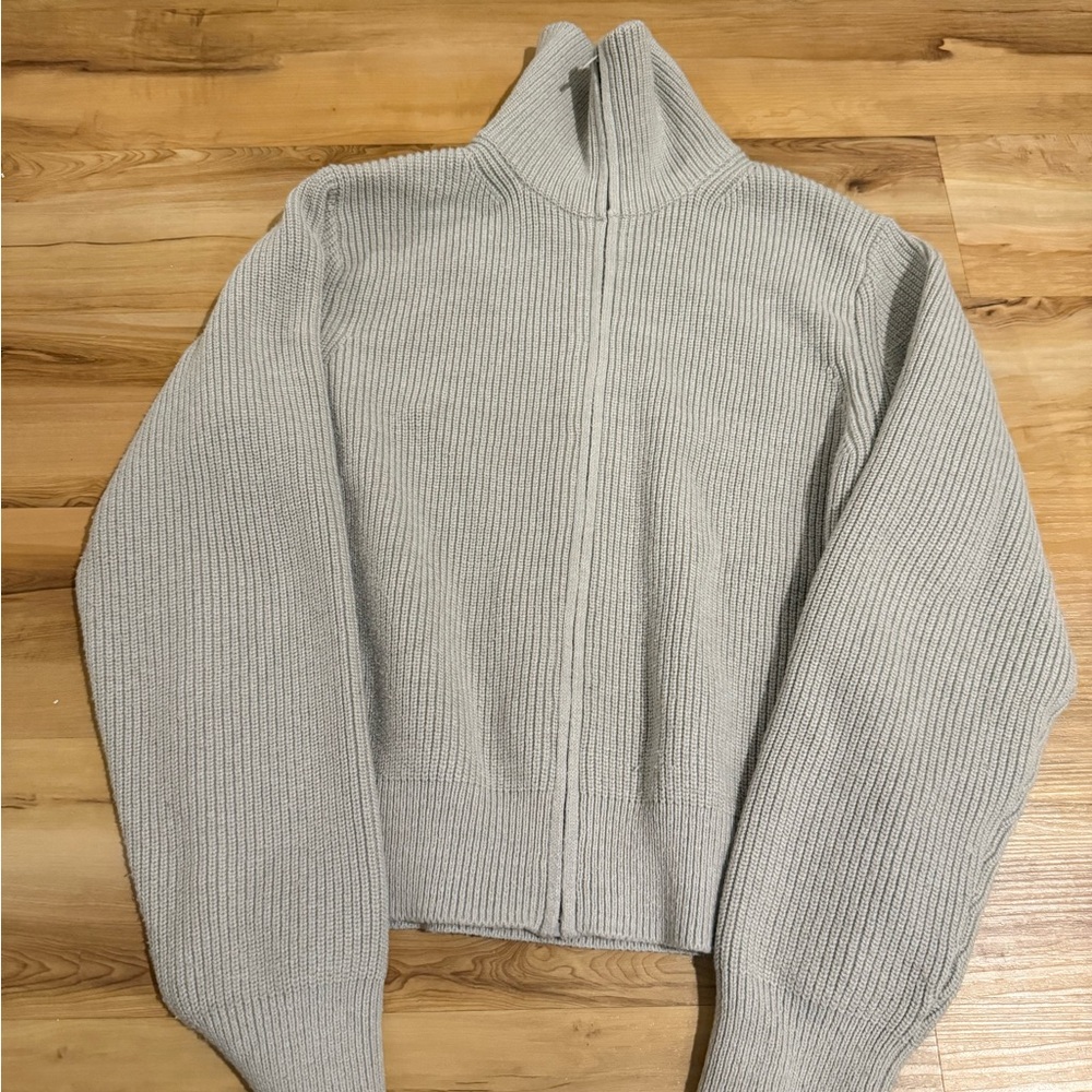 Uniqlo Beige Ribbed Knit Sweater